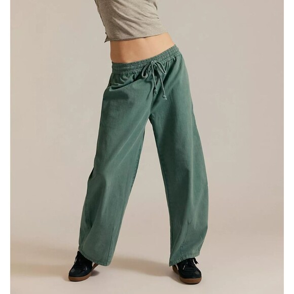 Free People Lex Barrel Pants Trousers Tapered Leg Cotton Pull On Olive L 282663 - Picture 1 of 9